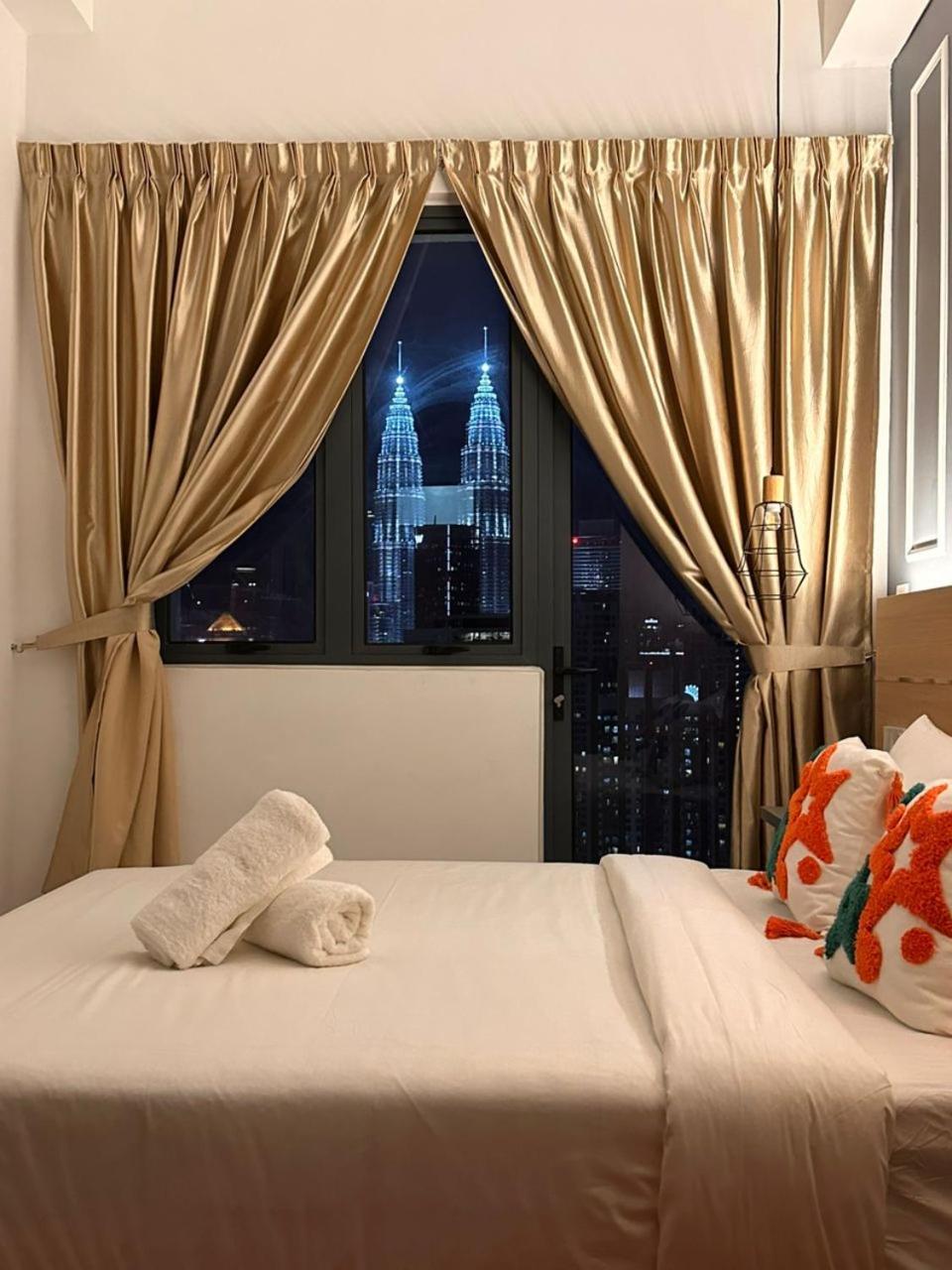 The Luxe Infinitum At Kl Homestay *