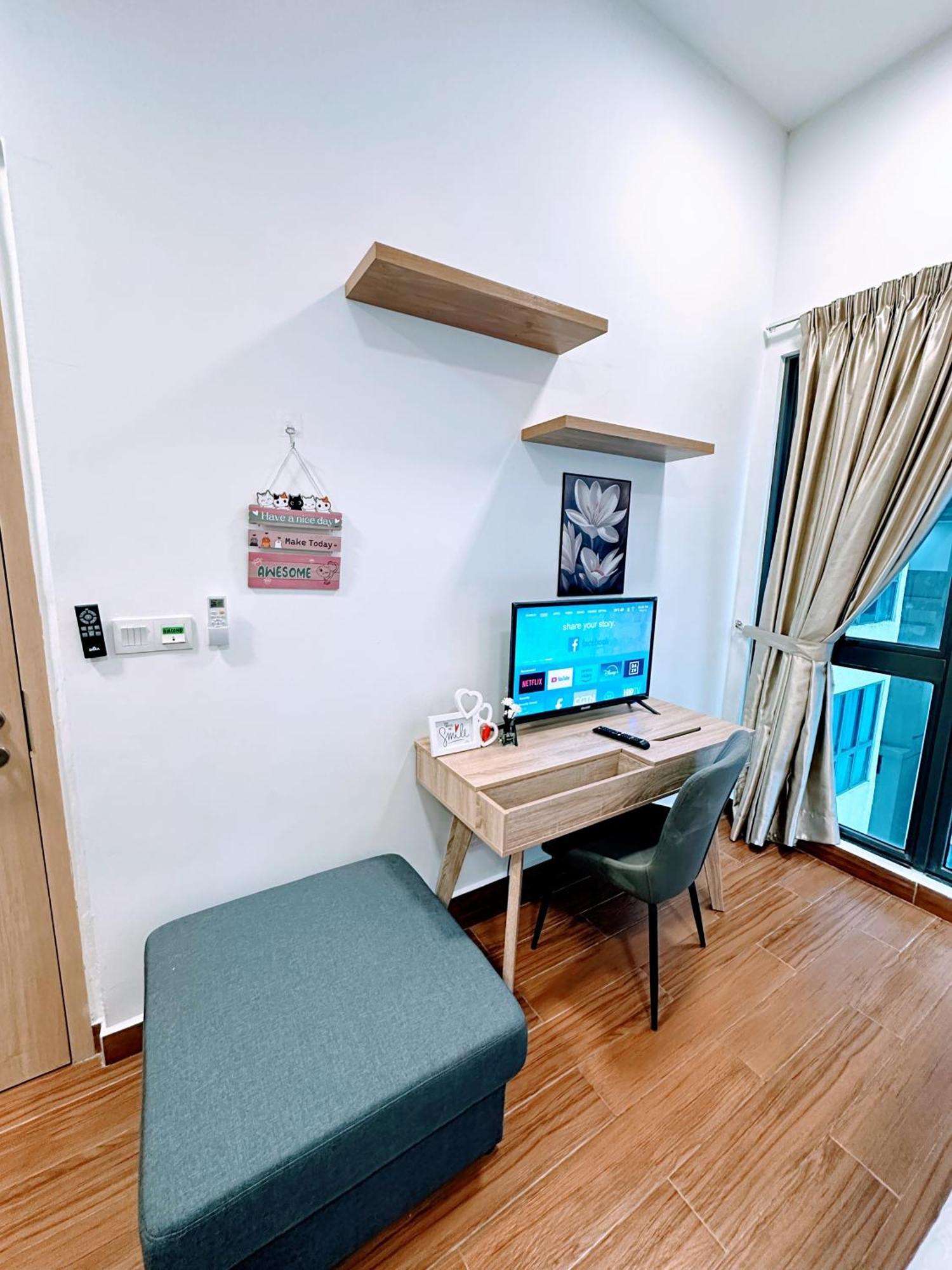 The Luxe Infinitum At Kl Homestay *
